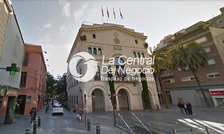 Traspaso Bar – Restaurante en el Centro de Badalona Ref.9346
