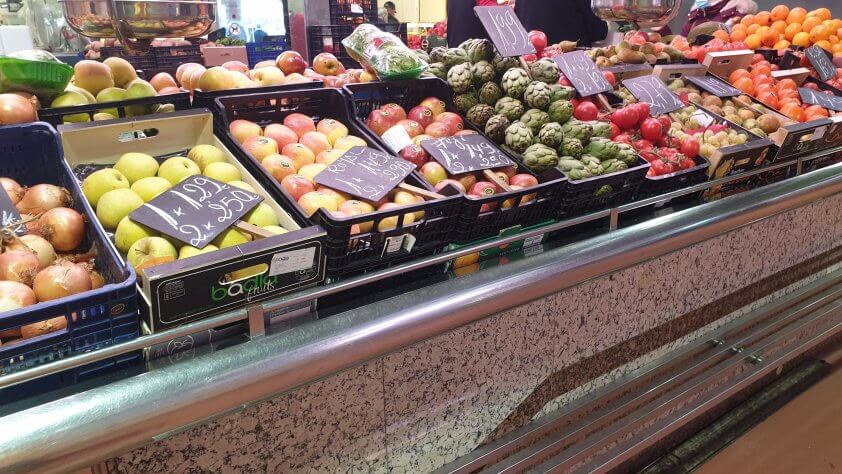Traspaso Frutería en un Mercado del Vallés Ref.9380FP
