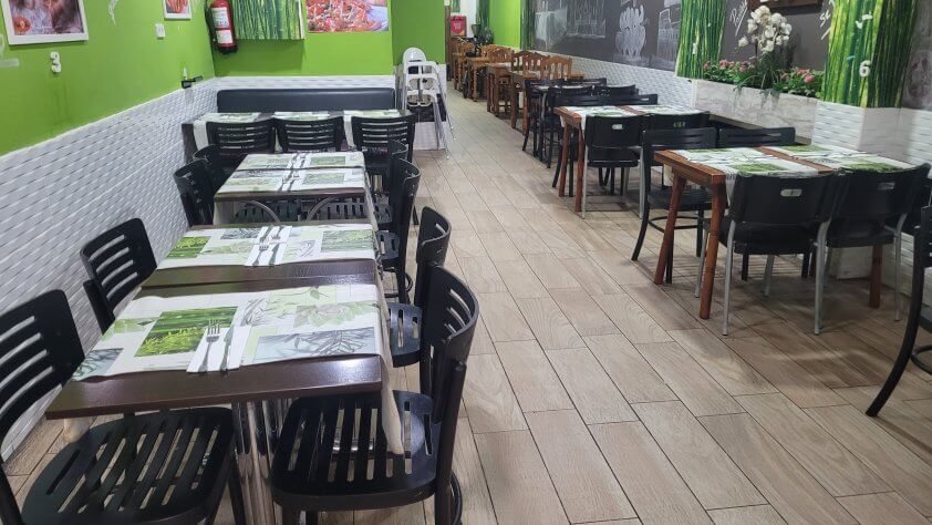 Traspaso Bar – Restaurante con Terraza en Santa Coloma Ref.026GHT