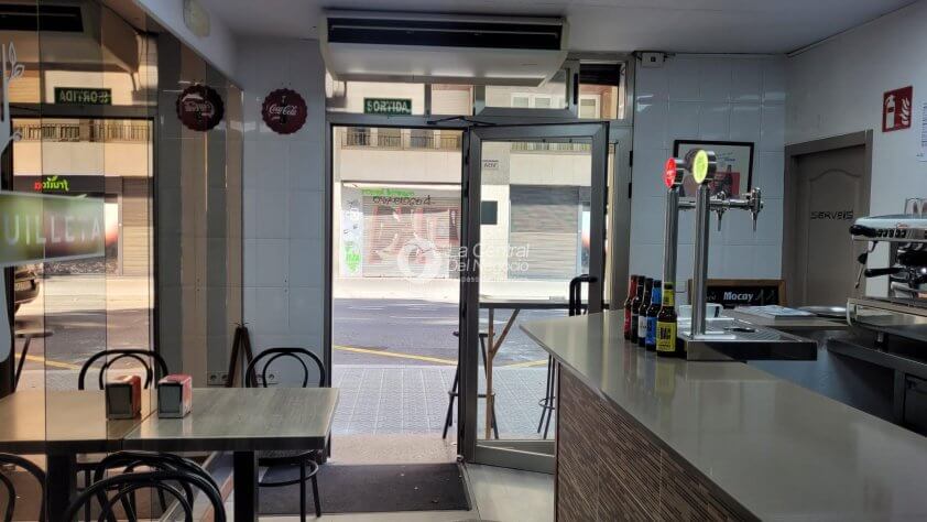 Traspaso Bar – Restaurante zona Les Corts en Barcelona Ref.9406FP