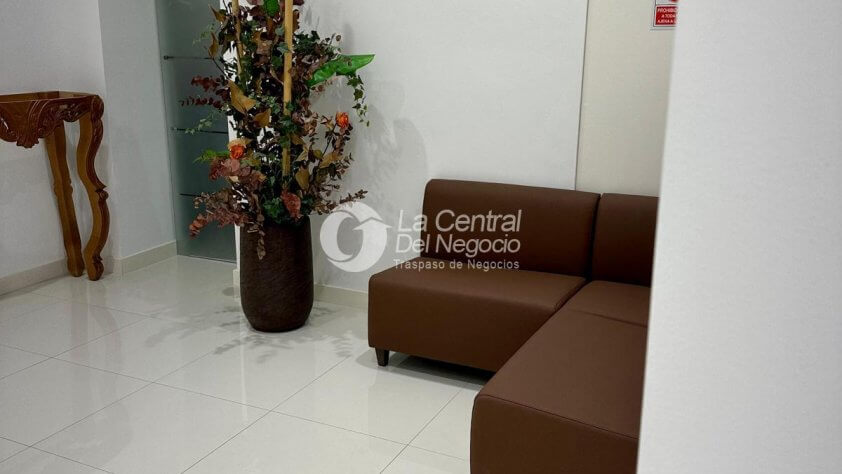 Traspaso Centro Médico y Estética con Quirofano zona Diagonal en Barcelona REF.SK01