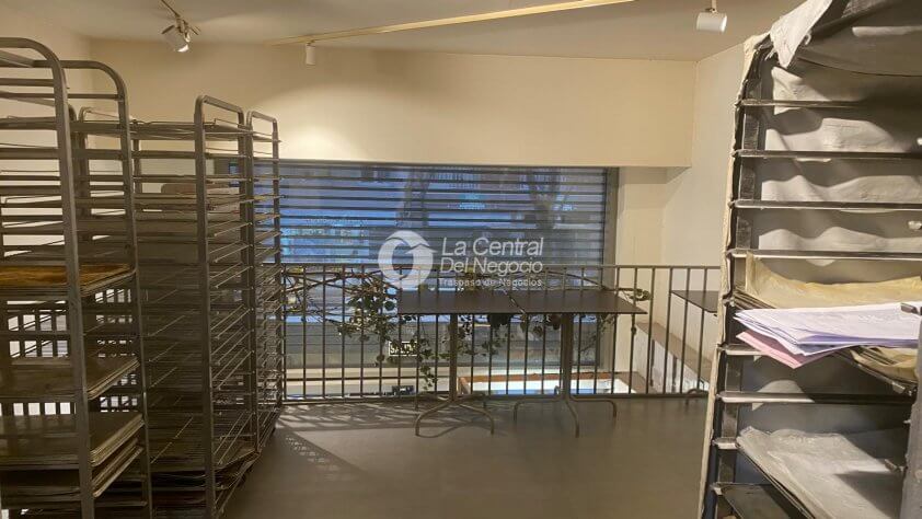 Traspaso Panaderia artesana con obrador, zona les corts en Barcelona Ref.9461FP