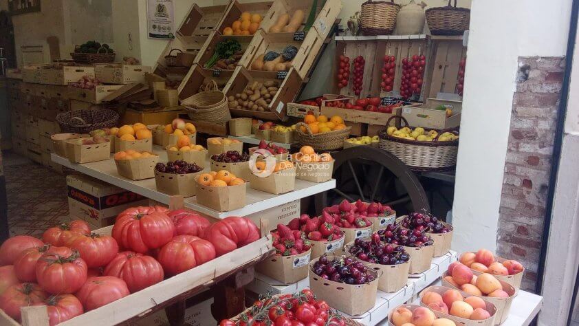 Traspaso Frutería Ecológica zona Gracia en Barcelona Ref.9482FP