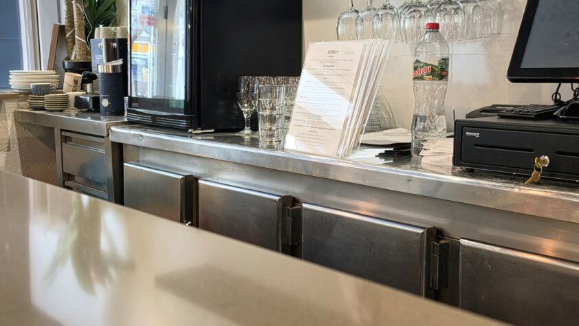 Traspaso Bar-Restaurante zona les corts en Barcelona Ref.9525FP